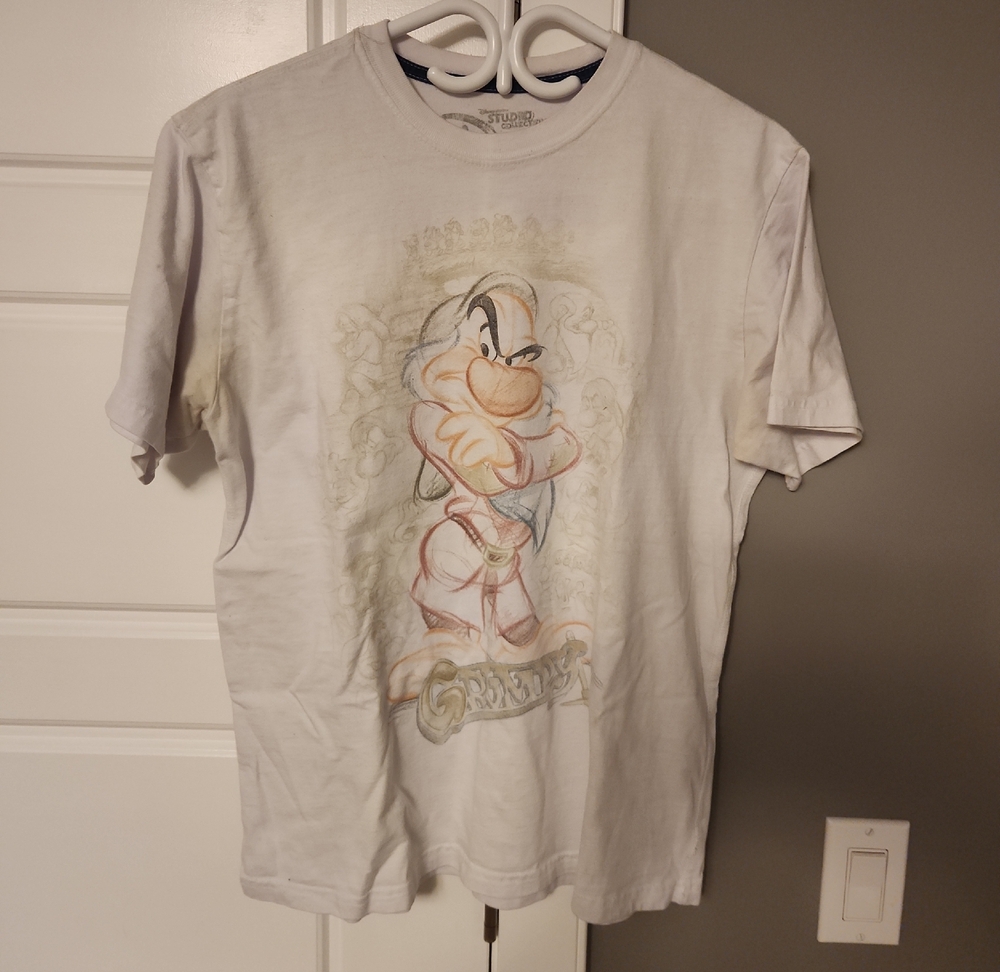 Disney Grumpy Snowwhite Cream T-Shirt with Logo